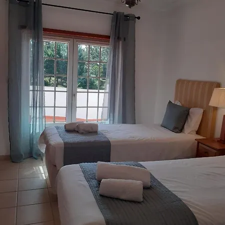 Casa Da - Golf D'el Rey Дом отдыха Amoreira (Leiria)